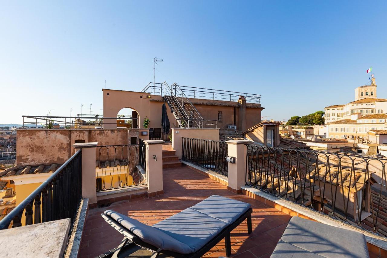 Отель Vivilo Roma Trevi - Luxury Experience - Private Jacuzzi On Terrace - Insane View Экстерьер фото